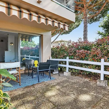 - Terrace - Private Parking & Pool アンティーブ